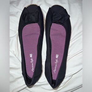 NWOT American eagle navy flats womens size 9